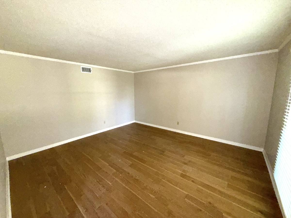 House for rent at 6605 Chimney Top Dr S, Mobile, AL 36695