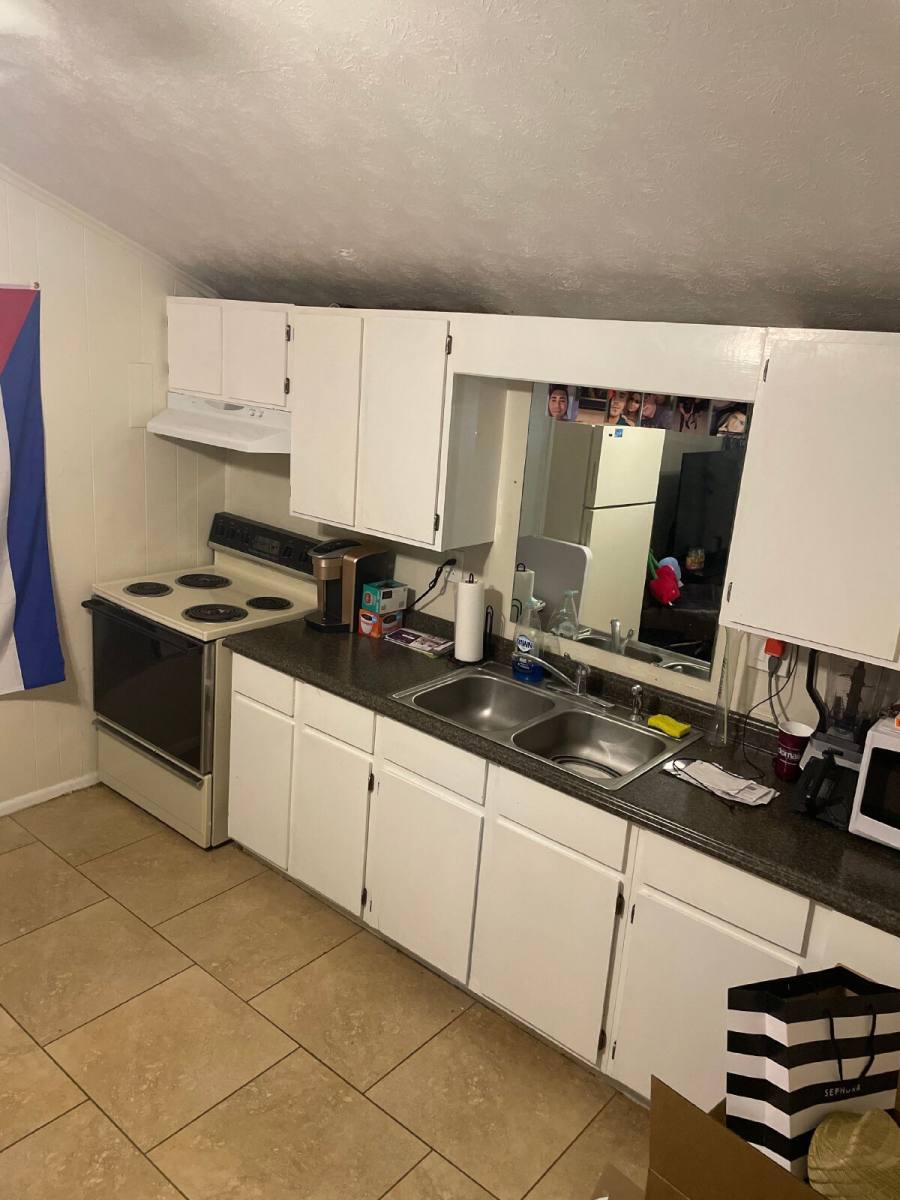 House for rent at 413 Prince St #B, Tallahassee, FL 32304