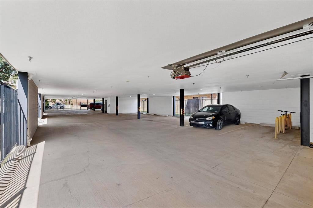 Apartment for rent at 800 S Welch St #208, Denton, TX 76201