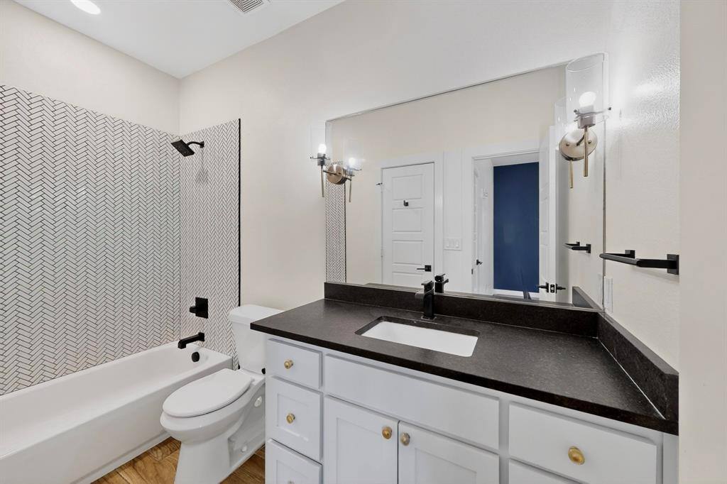 Apartment for rent at 800 S Welch St #208, Denton, TX 76201