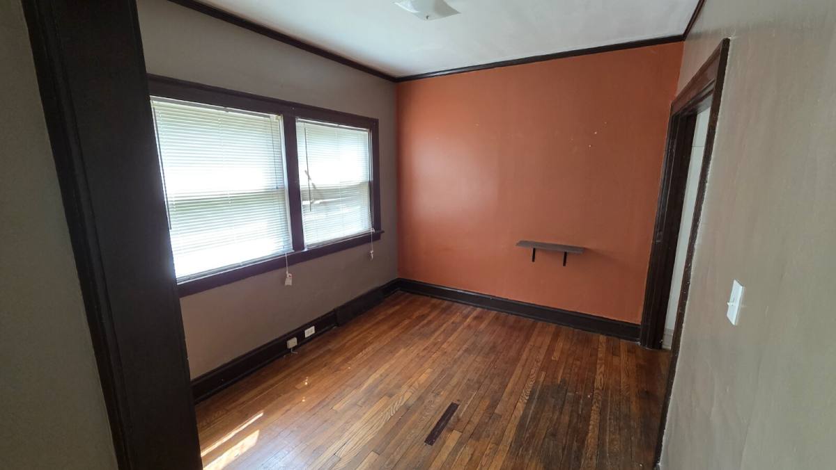 Apartment for rent at 1462 Maple Rd #1 Down Left, Cleveland, OH 44121