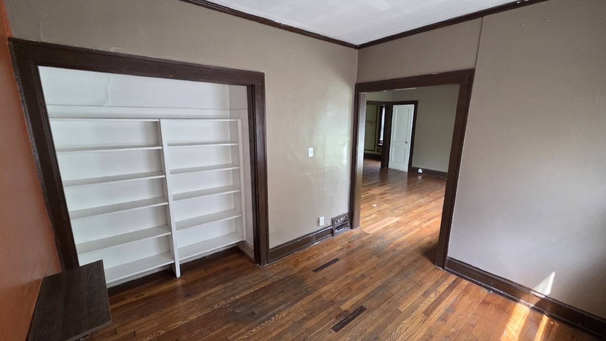 Apartment for rent at 1462 Maple Rd #1 Down Left, Cleveland, OH 44121