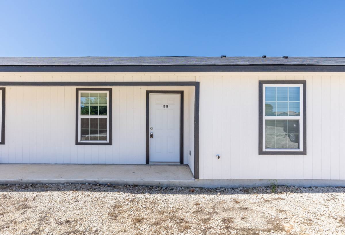 House for rent at 1010 County Rd 4516 #1008, Castroville, TX 78009