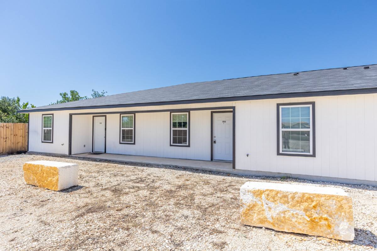 House for rent at 1010 County Rd 4516 #1008, Castroville, TX 78009