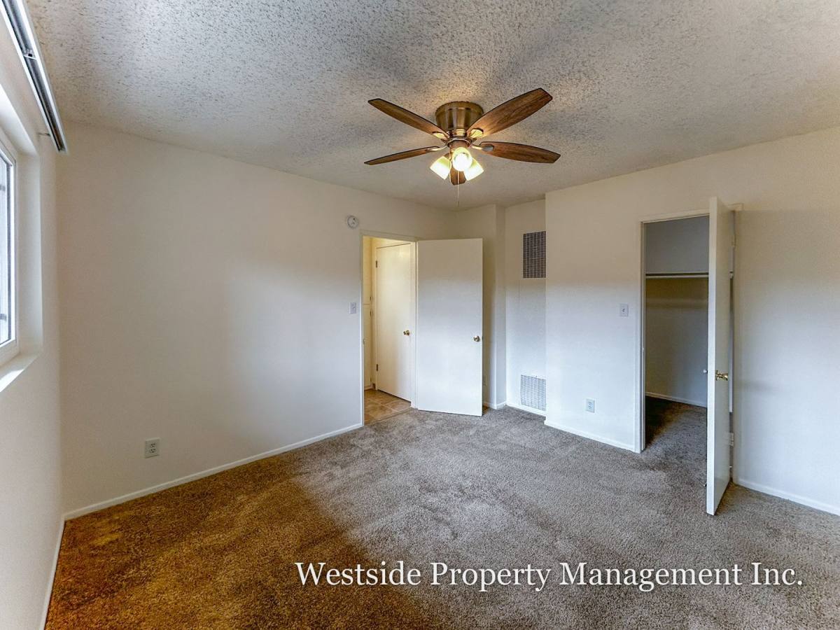 Apartment for rent at 1755 Purdue Ave #303, Los Angeles, CA 90025