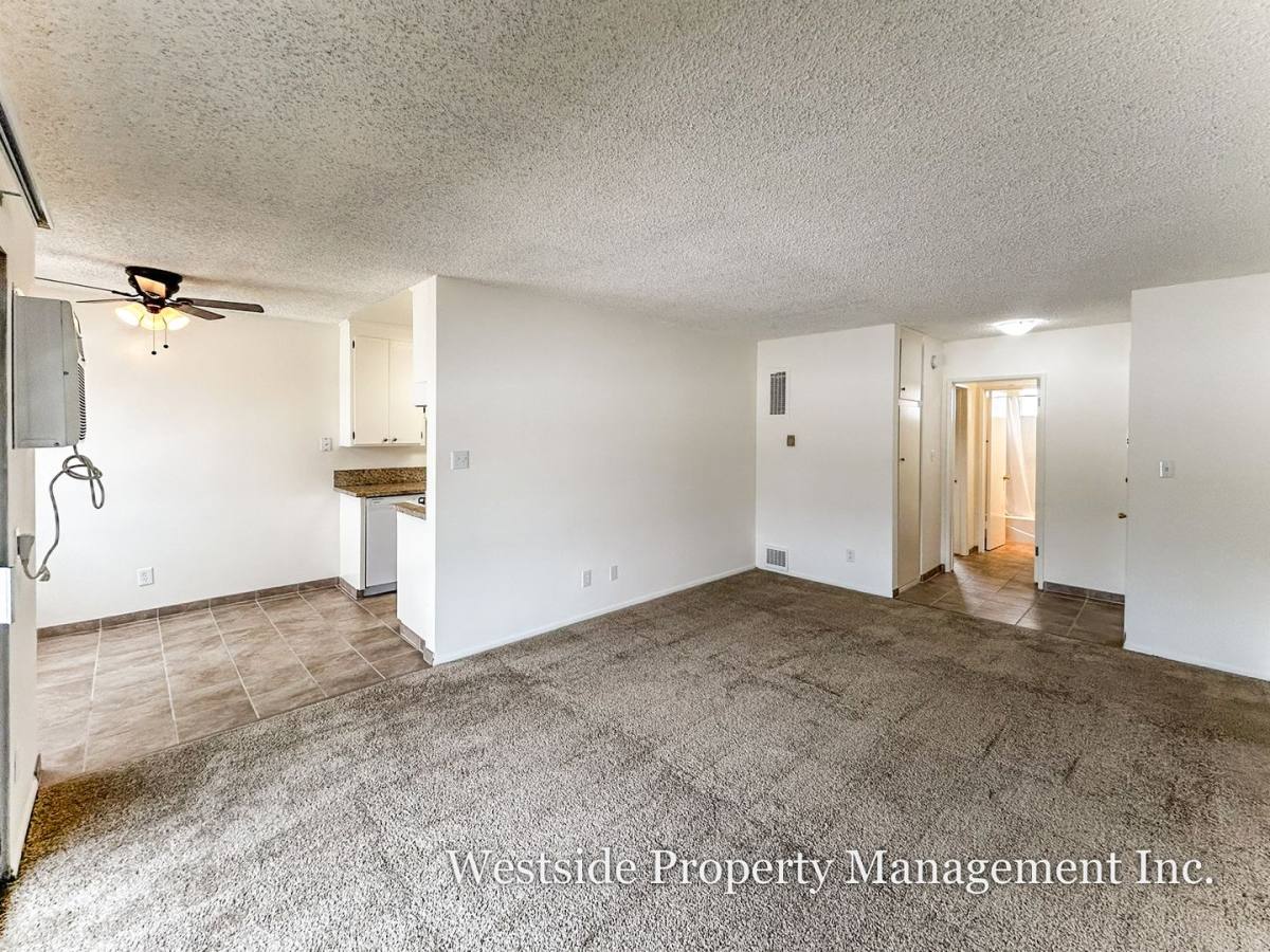 Apartment for rent at 1755 Purdue Ave #303, Los Angeles, CA 90025