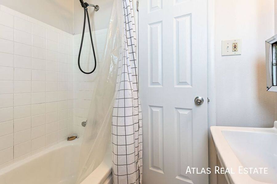 Apartment for rent at 510 N Dayton St #10, Aurora, CO 80010
