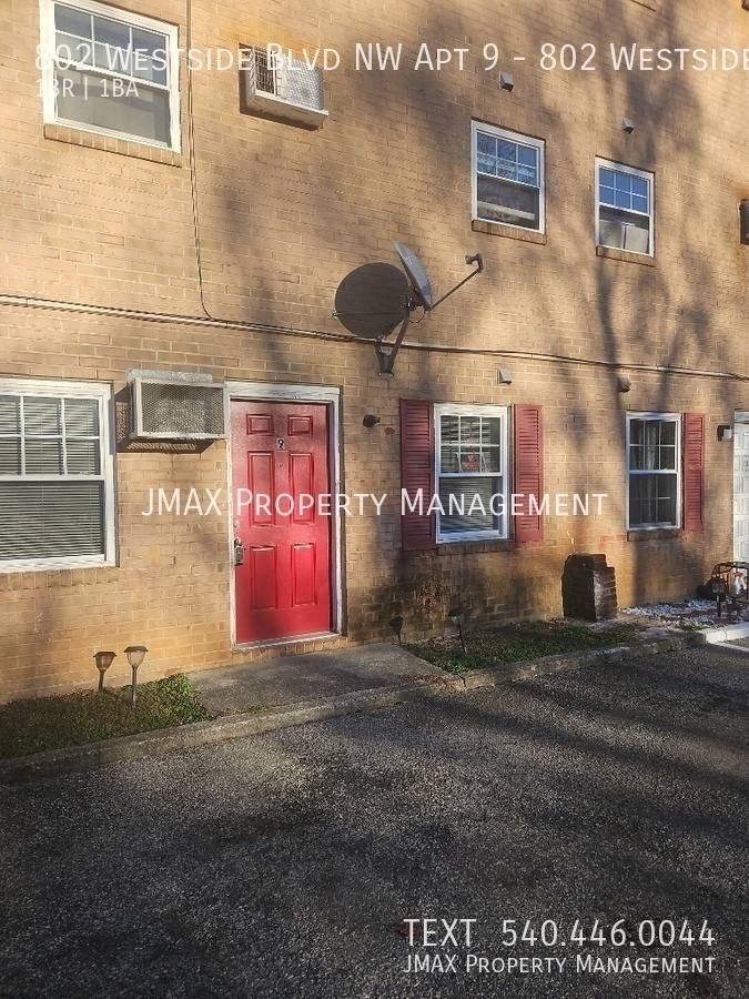 Apartment for rent at 802 Westside Blvd NW #9, Roanoke, VA 24017