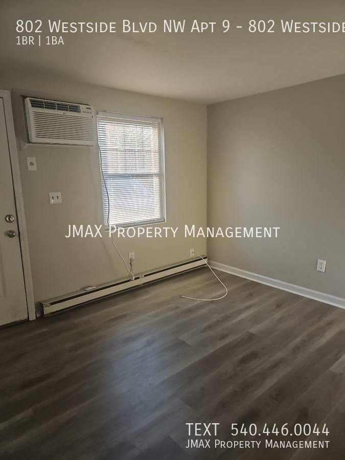 Apartment for rent at 802 Westside Blvd NW #9, Roanoke, VA 24017