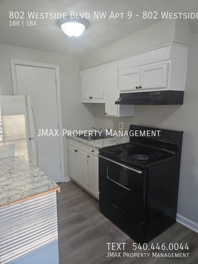 Apartment for rent at 802 Westside Blvd NW #9, Roanoke, VA 24017