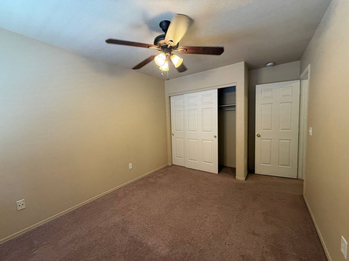 House for rent at 1106 E Gwen St, Phoenix, AZ 85042
