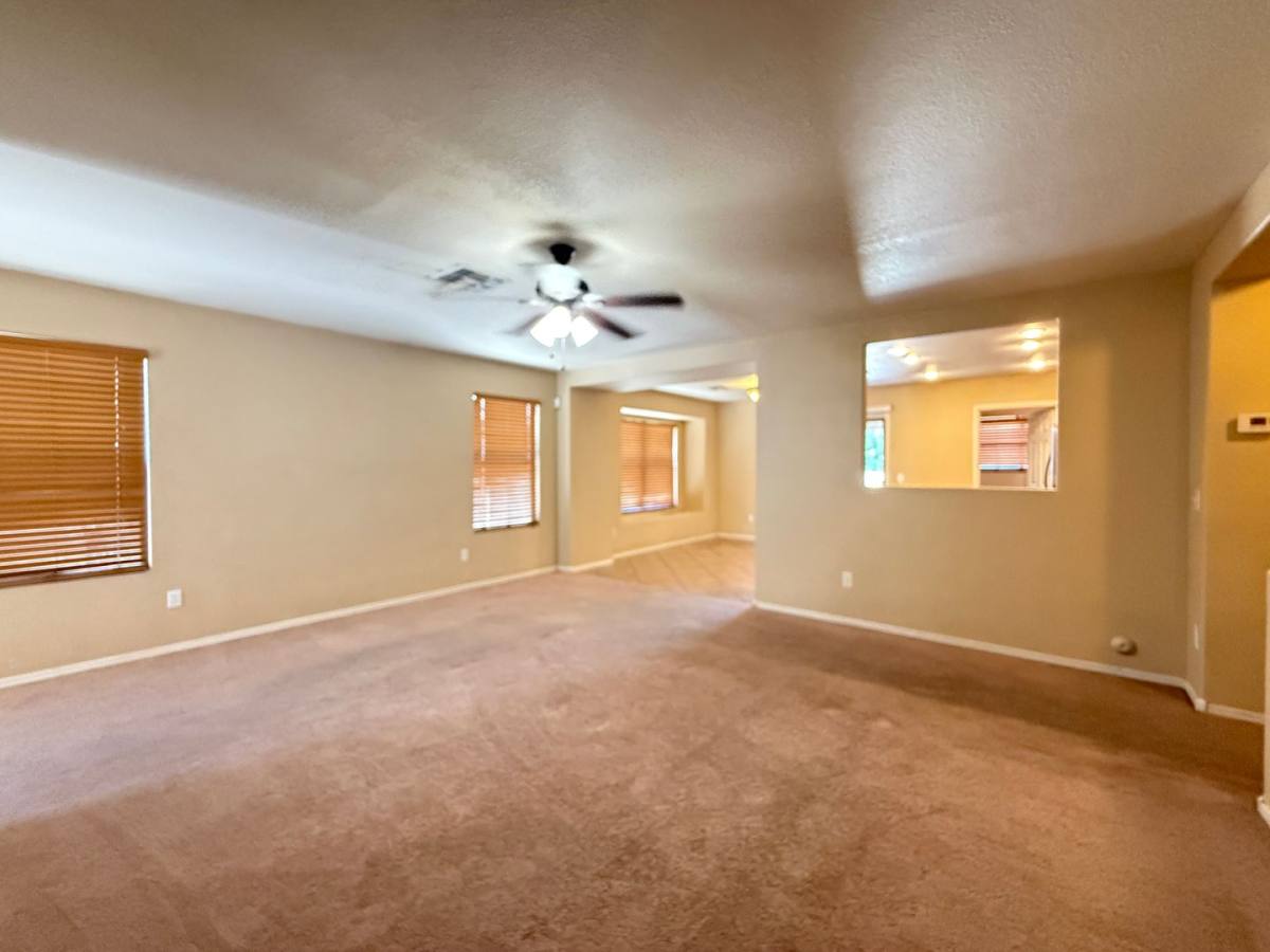 House for rent at 1106 E Gwen St, Phoenix, AZ 85042
