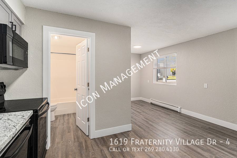Apartment for rent at 1619 Fraternity Village Dr #4, Kalamazoo, MI 49006