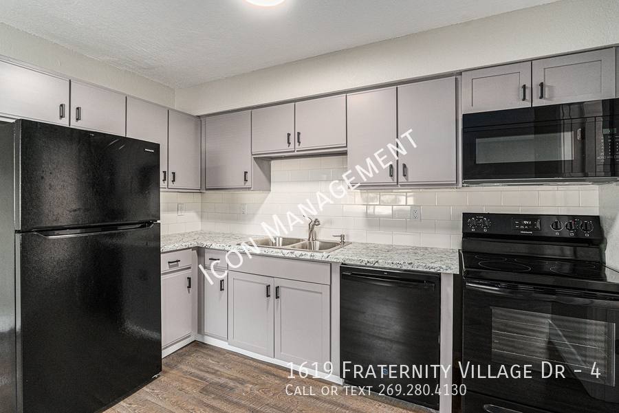 Apartment for rent at 1619 Fraternity Village Dr #4, Kalamazoo, MI 49006