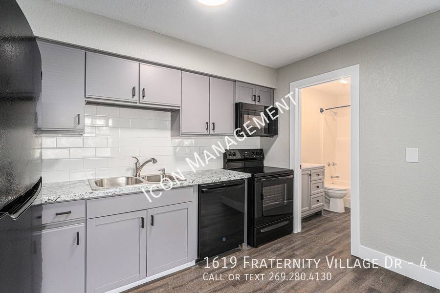 Apartment for rent at 1619 Fraternity Village Dr #4, Kalamazoo, MI 49006