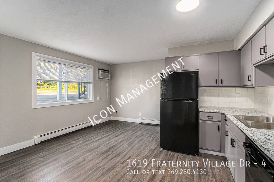 Apartment for rent at 1619 Fraternity Village Dr #4, Kalamazoo, MI 49006