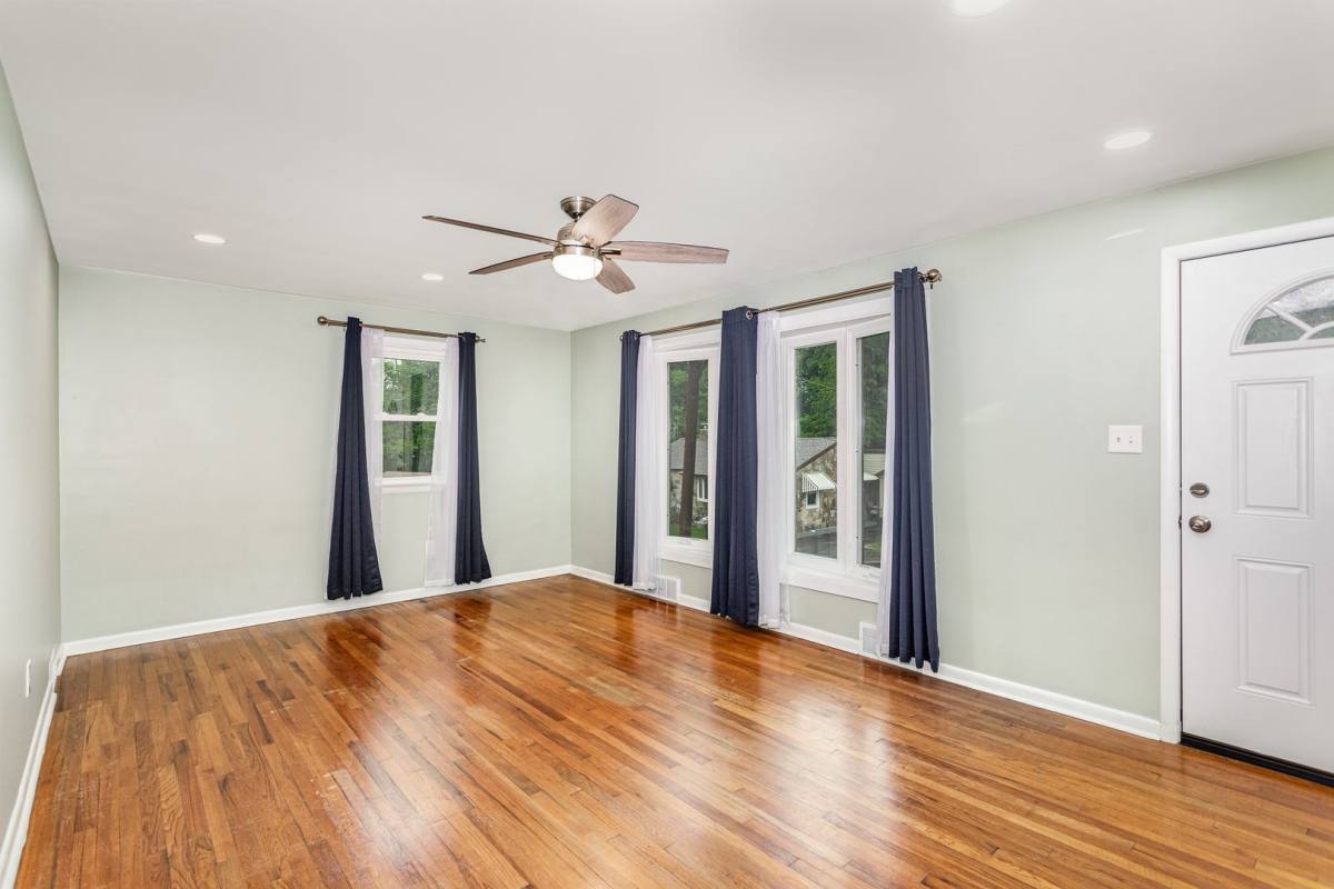 House for rent at 9 W Highland Ave, Enola, PA 17025