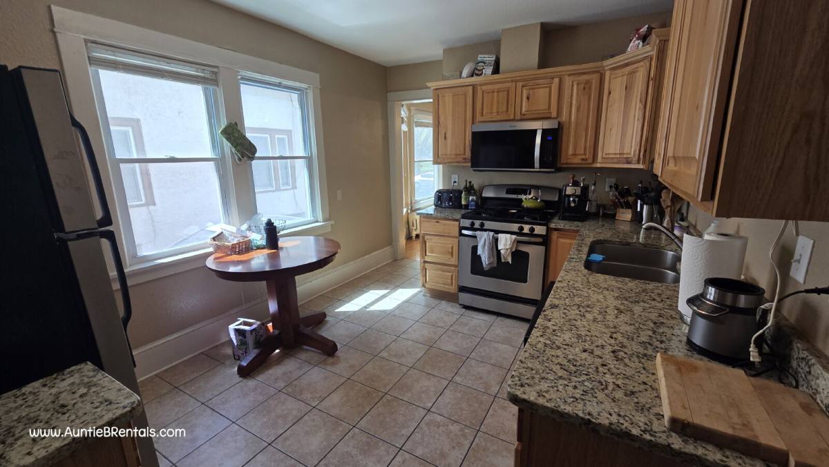 Apartment for rent at 3141 Aldrich Ave S, Minneapolis, MN 55408