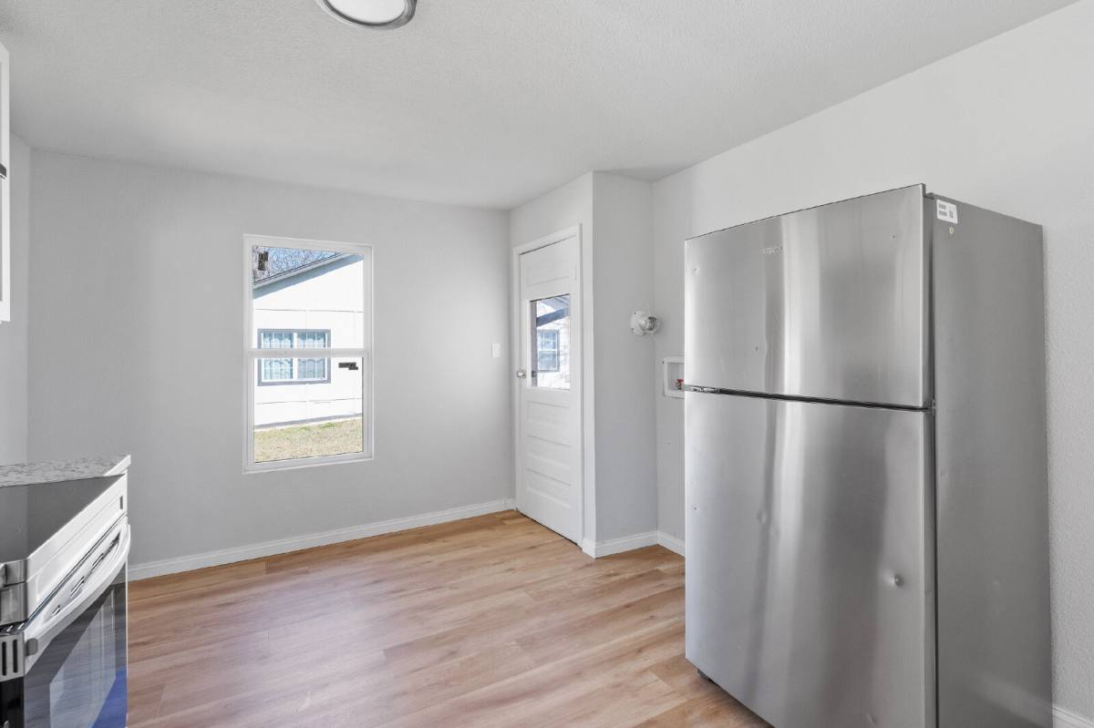 Apartment for rent at 1434 S Rusk St, Sherman, TX 75090