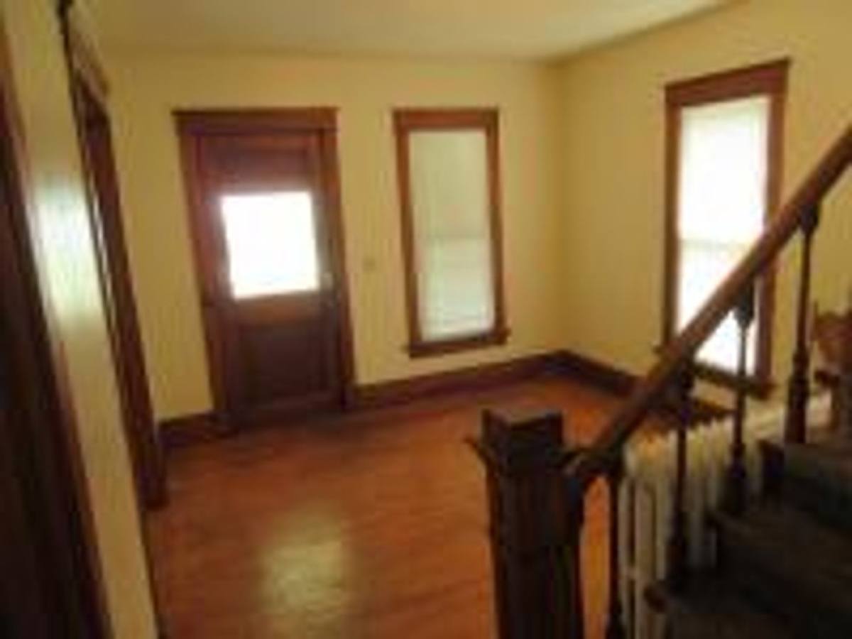 House for rent at 603 Iowa St, Cedar Falls, IA 50613
