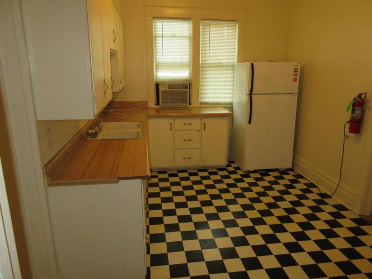 House for rent at 603 Iowa St, Cedar Falls, IA 50613