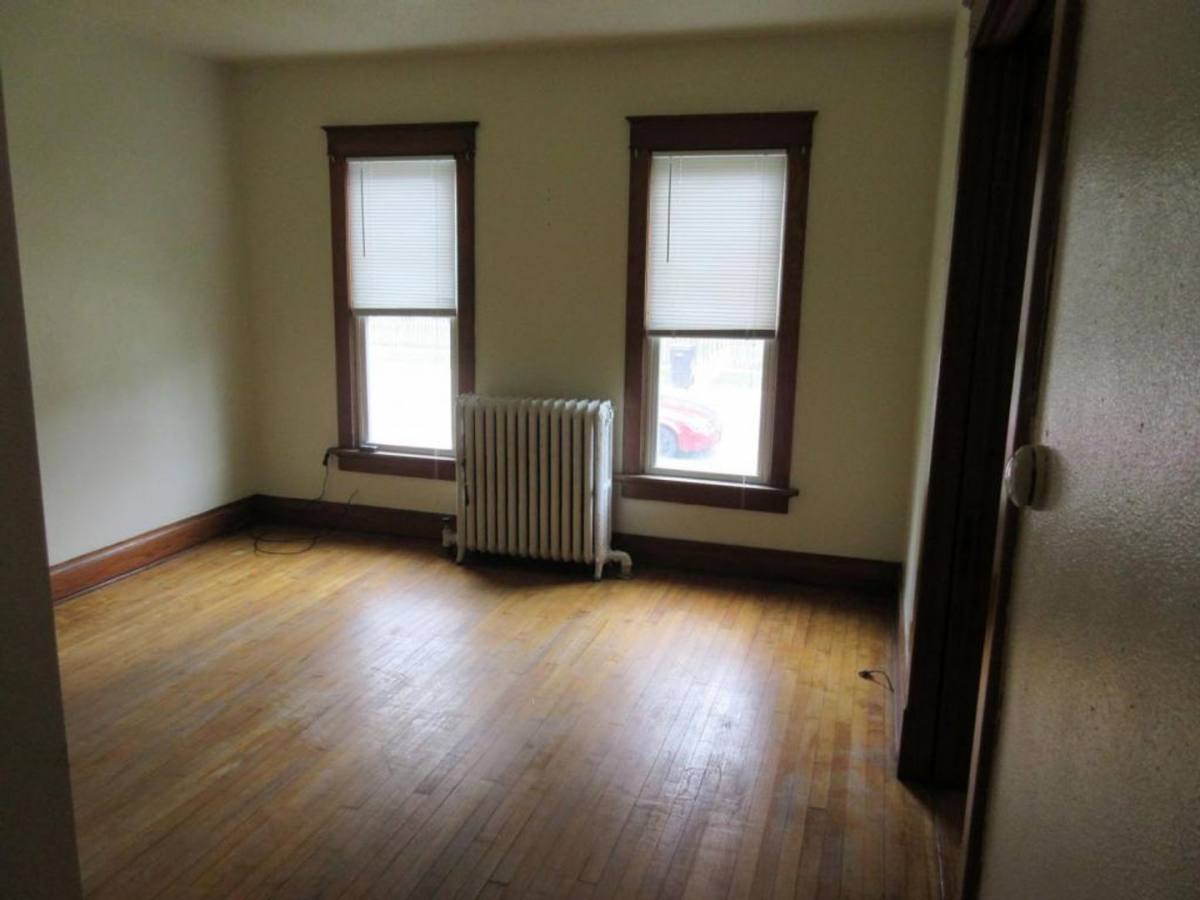 House for rent at 603 Iowa St, Cedar Falls, IA 50613