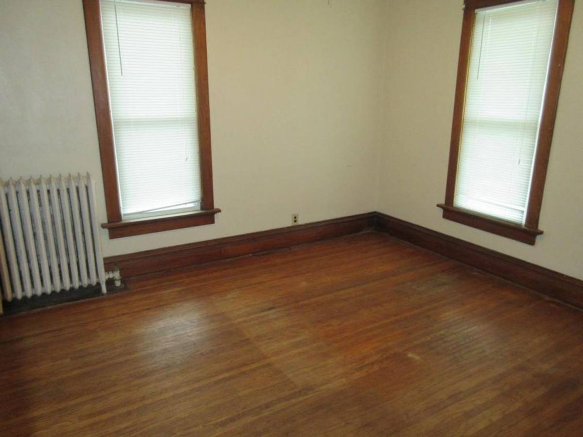 House for rent at 603 Iowa St, Cedar Falls, IA 50613
