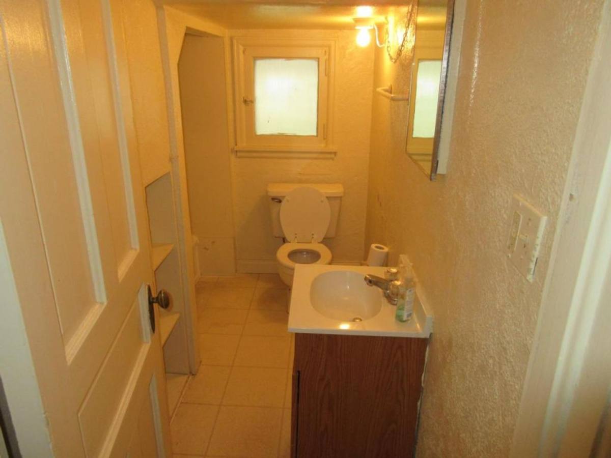 House for rent at 603 Iowa St, Cedar Falls, IA 50613