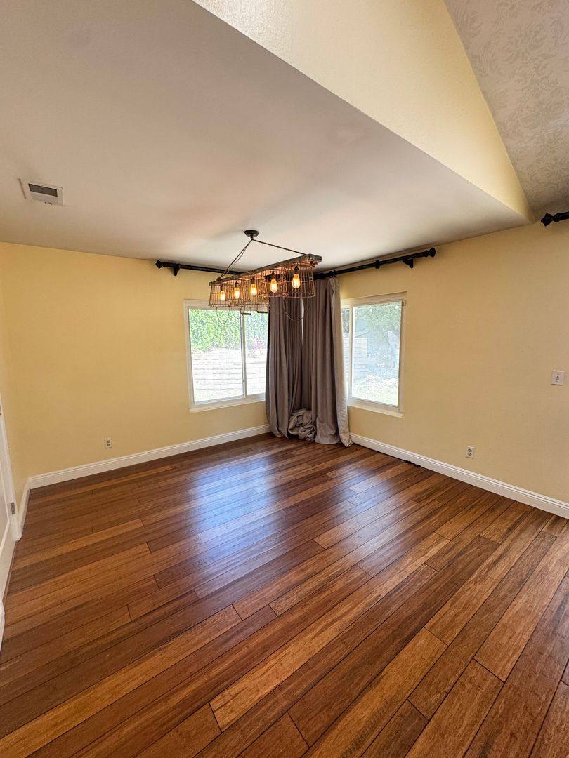 House for rent at 1580 Valecroft Ave, Westlake Village, CA 91361
