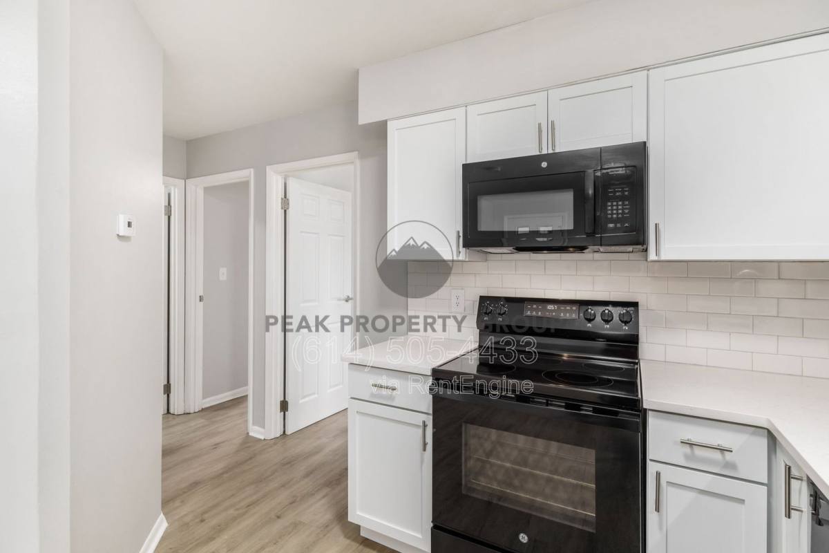 Apartment for rent at 639 Riverview Dr #9, Columbus, OH 43202