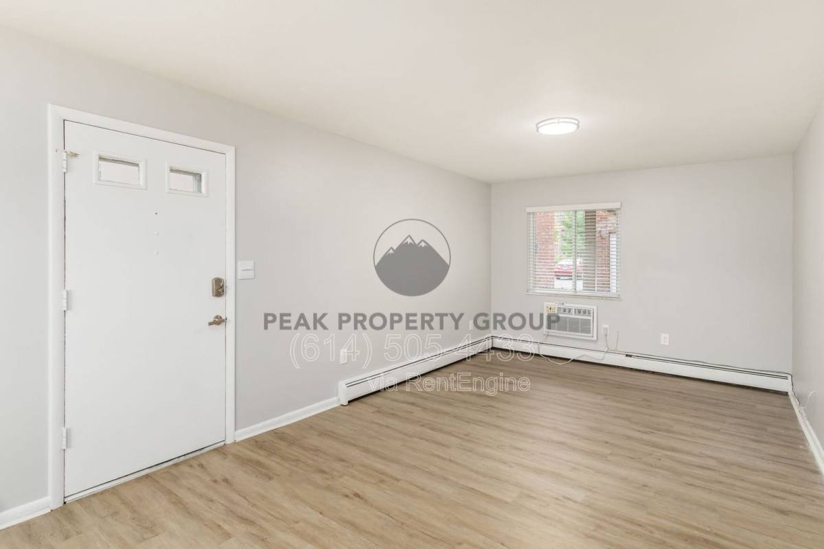 Apartment for rent at 639 Riverview Dr #9, Columbus, OH 43202