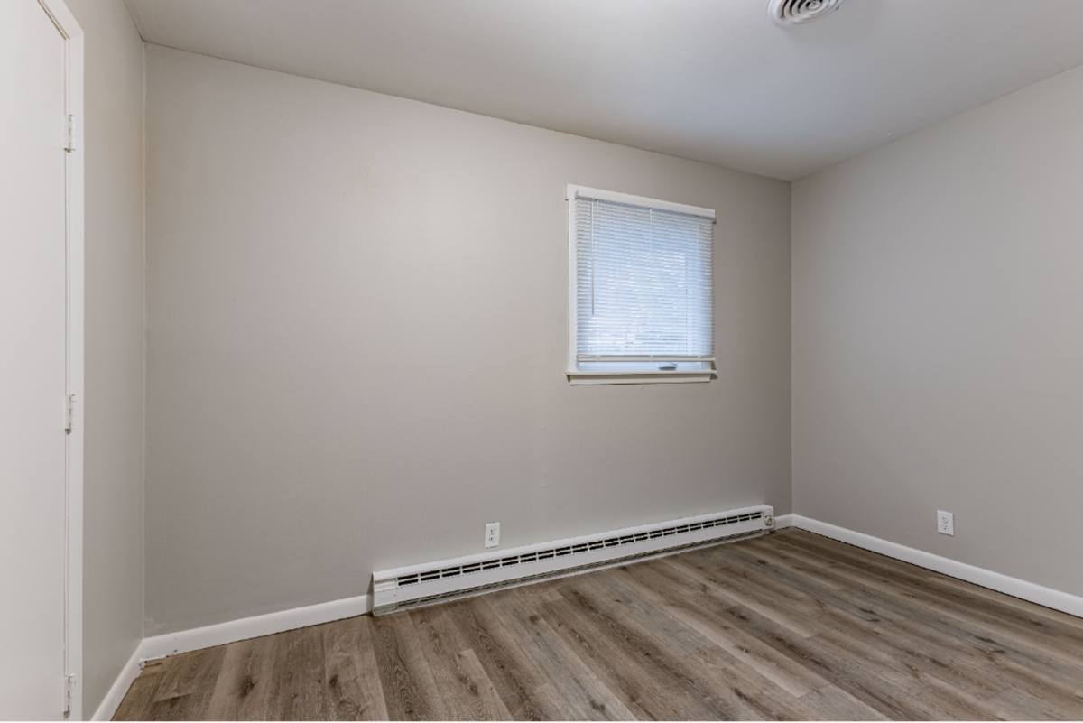Apartment for rent at 404 S Urbana Ave, Urbana, IL 61802