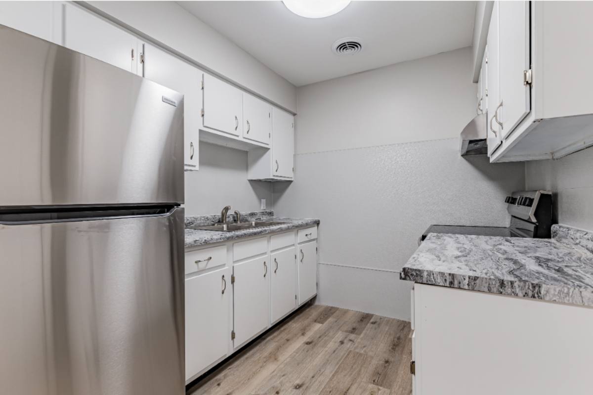 Apartment for rent at 404 S Urbana Ave, Urbana, IL 61802