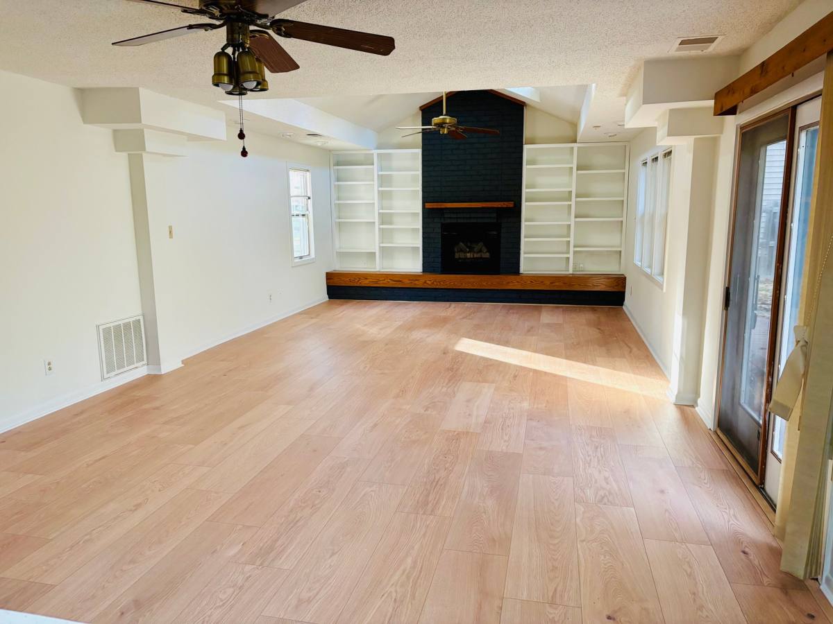 House for rent at 1556 Beachview Dr, Virginia Beach, VA 23464