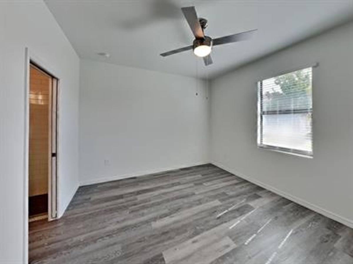 Apartment for rent at 3106 SE Santa Barbara Place, Cape Coral, FL 33904