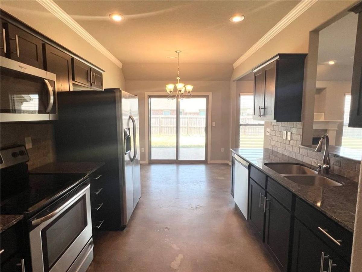 House for rent at 211 Genoa Way, Centerton, AR 72719