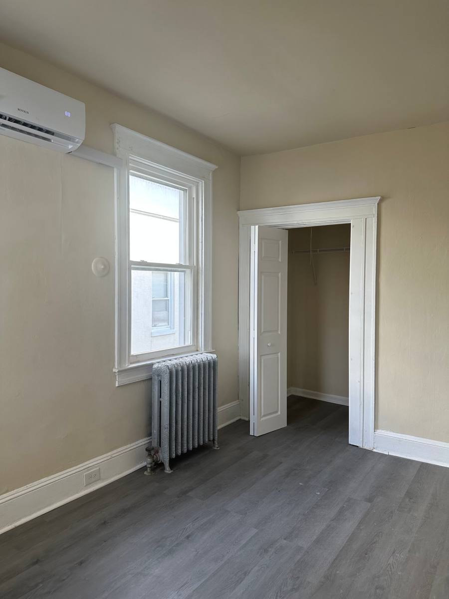 Apartment for rent at 1003 Walnut Ave - 1st Floor, Baltimore, MD 21229