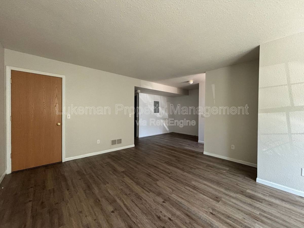 Apartment for rent at 415 S Kendall Ave #403, Kalamazoo, MI 49006