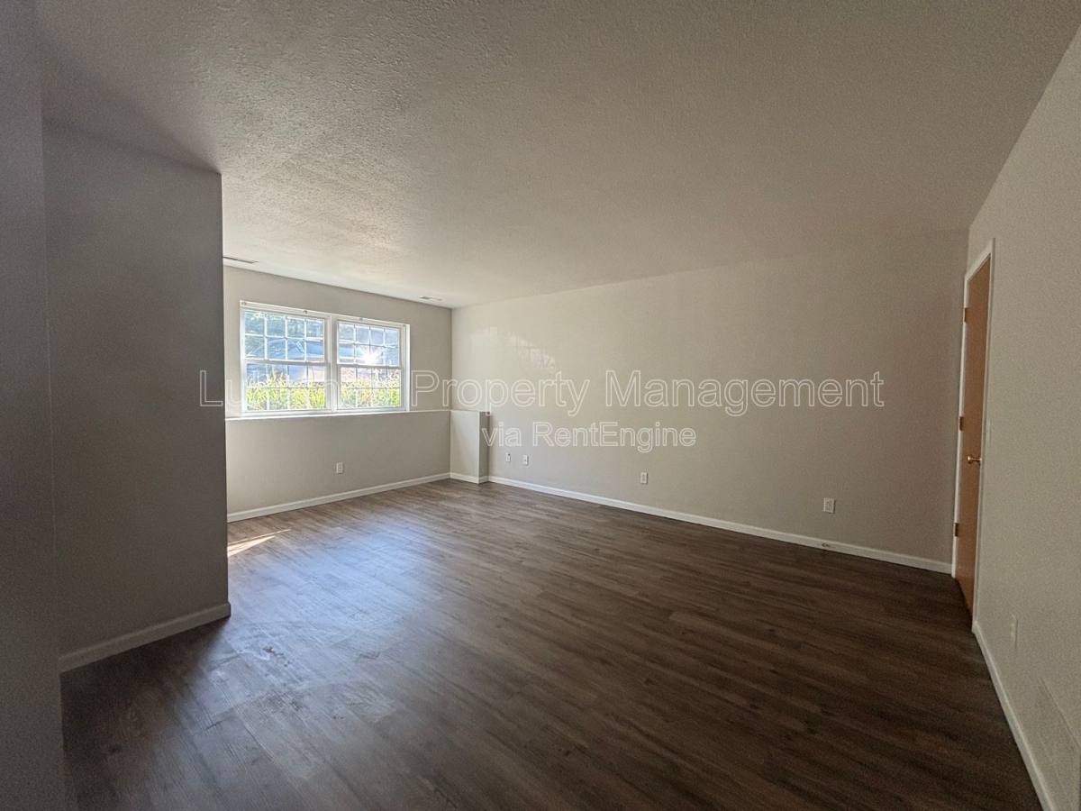 Apartment for rent at 415 S Kendall Ave #403, Kalamazoo, MI 49006
