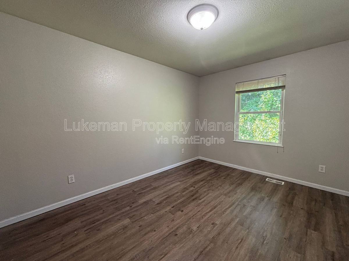 Apartment for rent at 415 S Kendall Ave #403, Kalamazoo, MI 49006