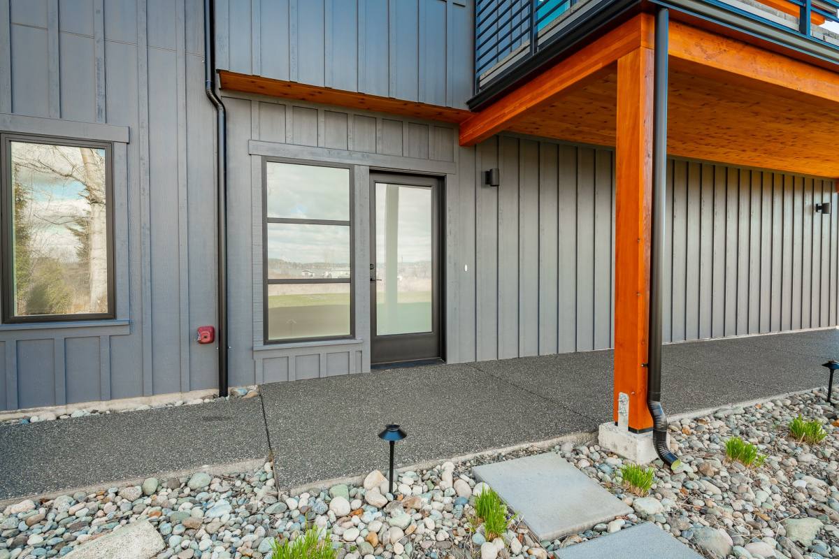 House for rent at 8638 Harborview Rd, Blaine, WA 98230