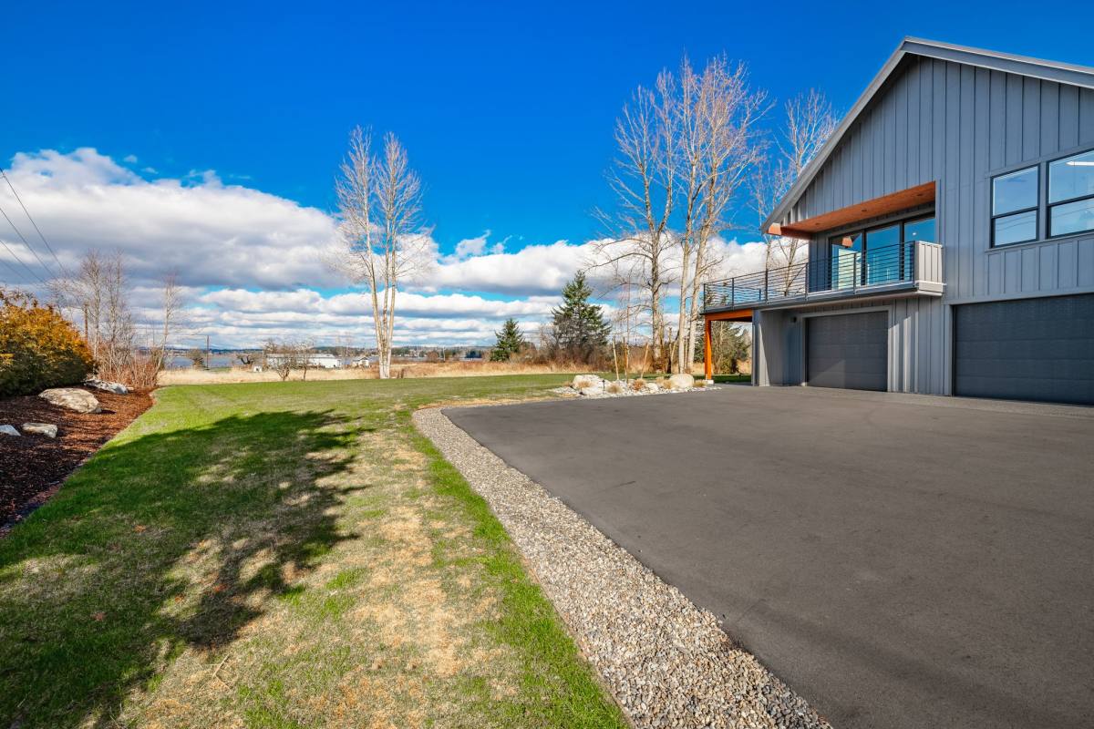 House for rent at 8638 Harborview Rd, Blaine, WA 98230