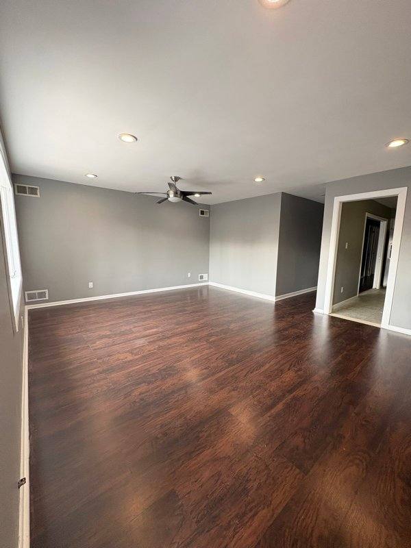 Apartment for rent at 861 Ave C #1, Bayonne, NJ 07002