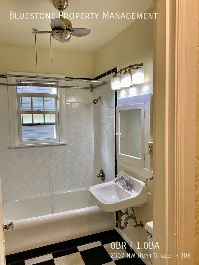 Apartment for rent at 2307 NW Hoyt St #309, Portland, OR 97210