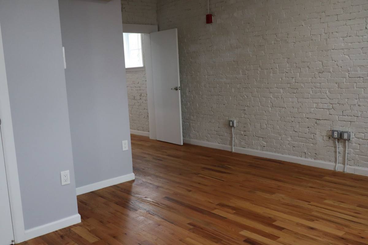 Apartment for rent at 7 N Carey St, Baltimore, MD 21223