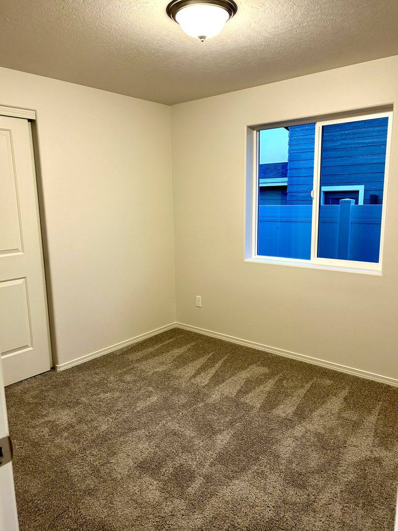 House for rent at 6628 W 36th Place, Kennewick, WA 99338