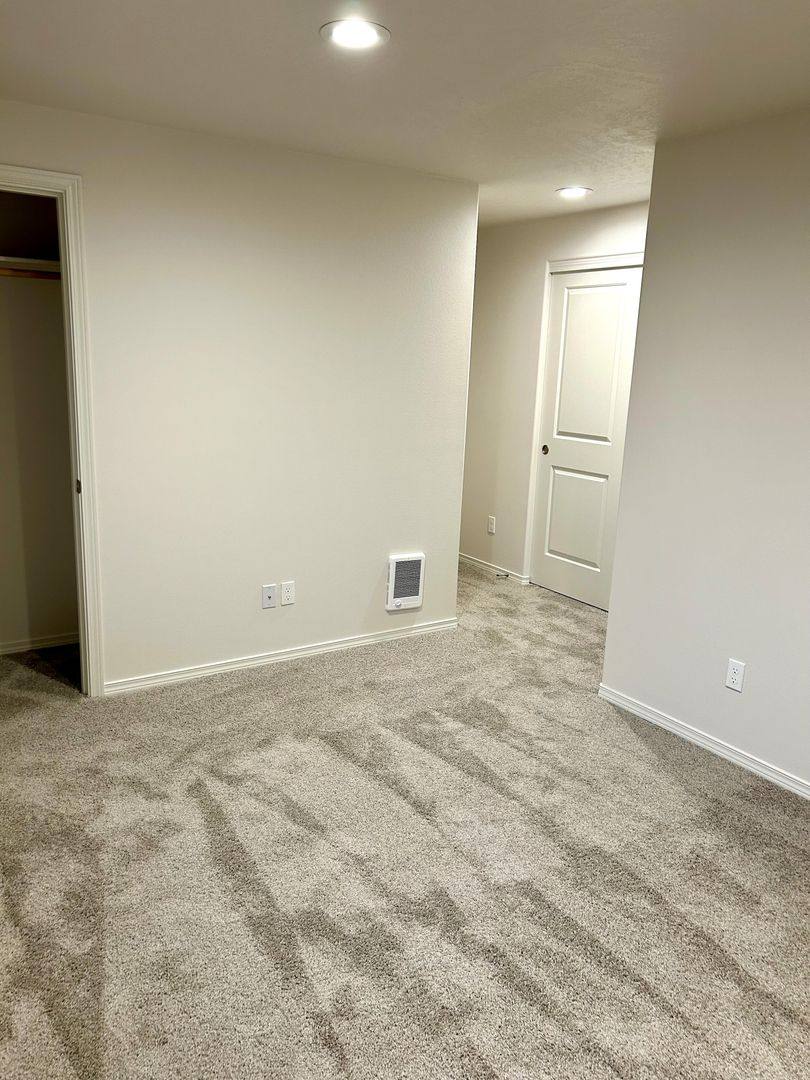 House for rent at 6628 W 36th Place, Kennewick, WA 99338