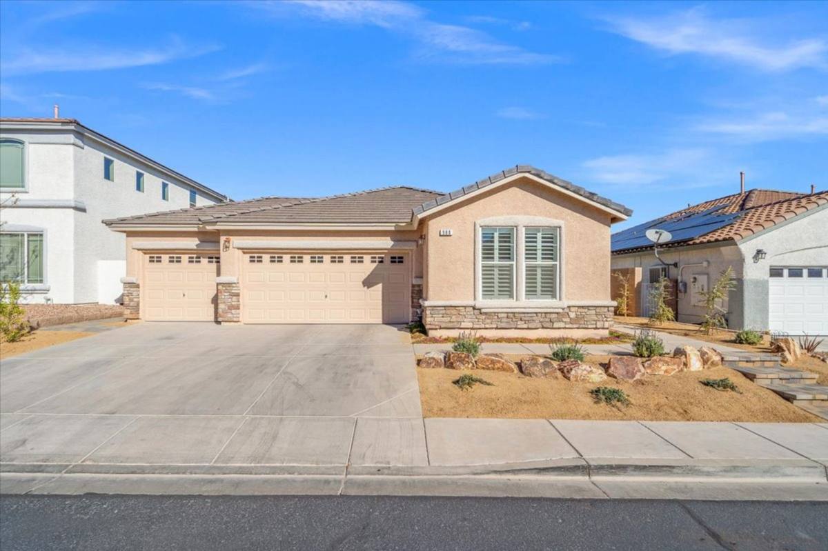 House for rent at 988 Buffalo River Ave, Henderson, NV 89002