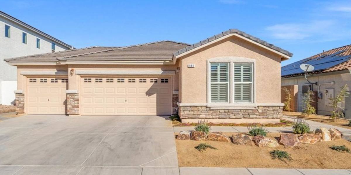 House for rent at 988 Buffalo River Ave, Henderson, NV 89002