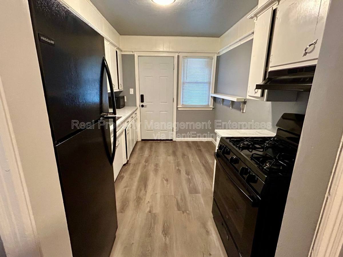 House for rent at 3044 NW 28th St, Oklahoma City, OK 73107